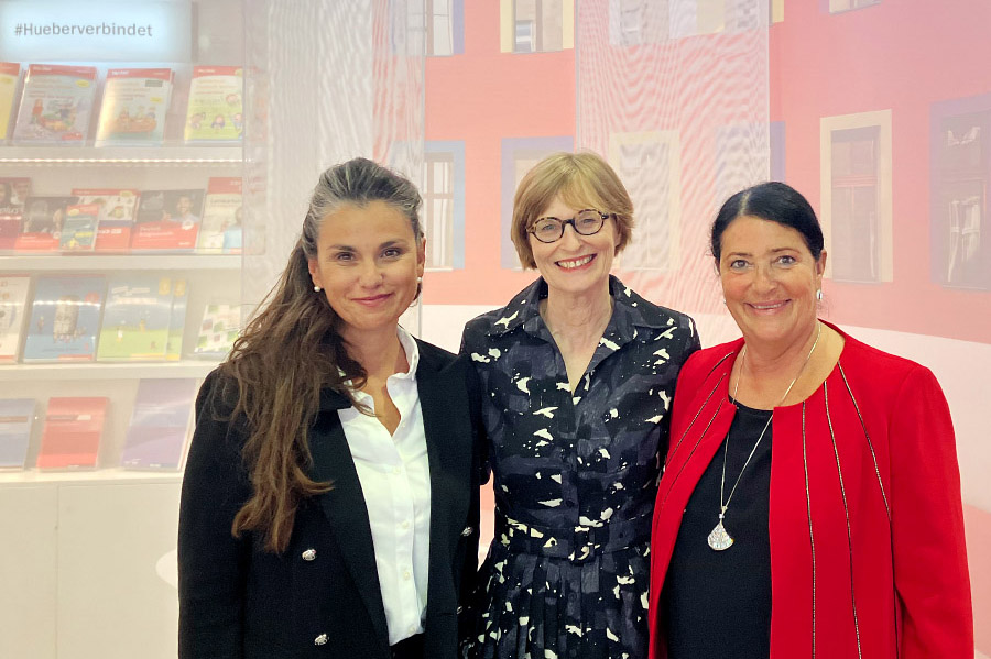 Gruppenbild von Christiane Heidrich, Michaela Hueber und Sylvia Tobias